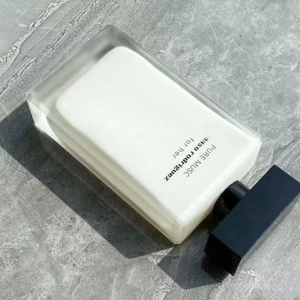 Musk Floral Eau de Toilette – Luxury Pink Bottle