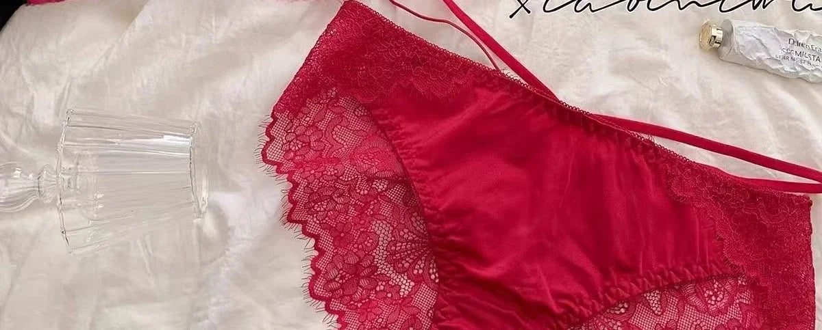 Lace Cut-Out Bralette Set – Padded Two-Piece