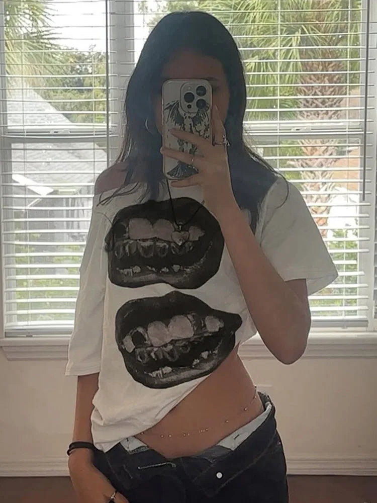 Mouth Print T Shirt digital print