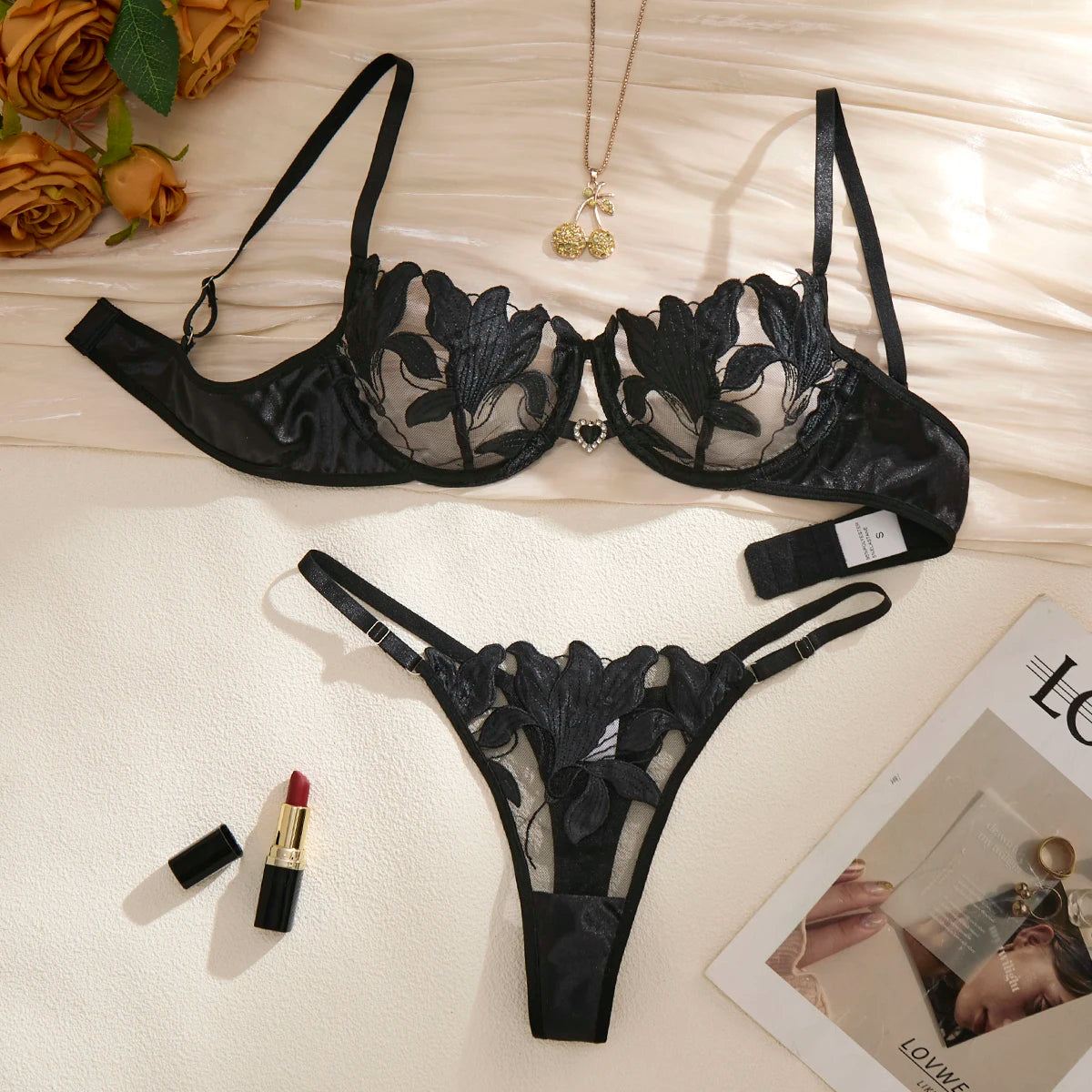 Lace Bra with Adjustable Straps – Comfortable Everyday Wear