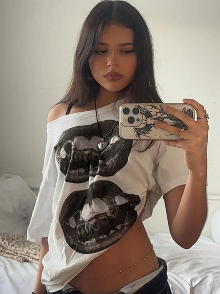 Mouth Print T Shirt digital print