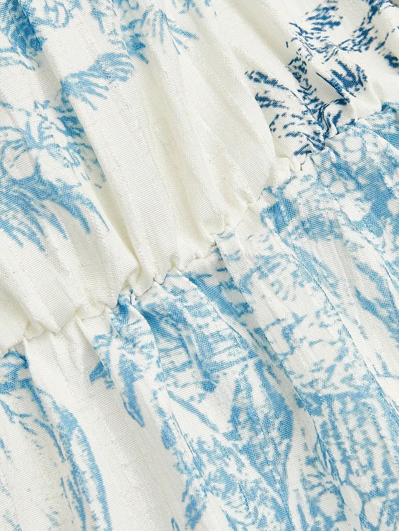 Women's Elegant Cami Top, Striped Printed Fabric, Bow Neck & Front Tie Waist, Slim Sleeveless Camisole. Versatile for Spring & S