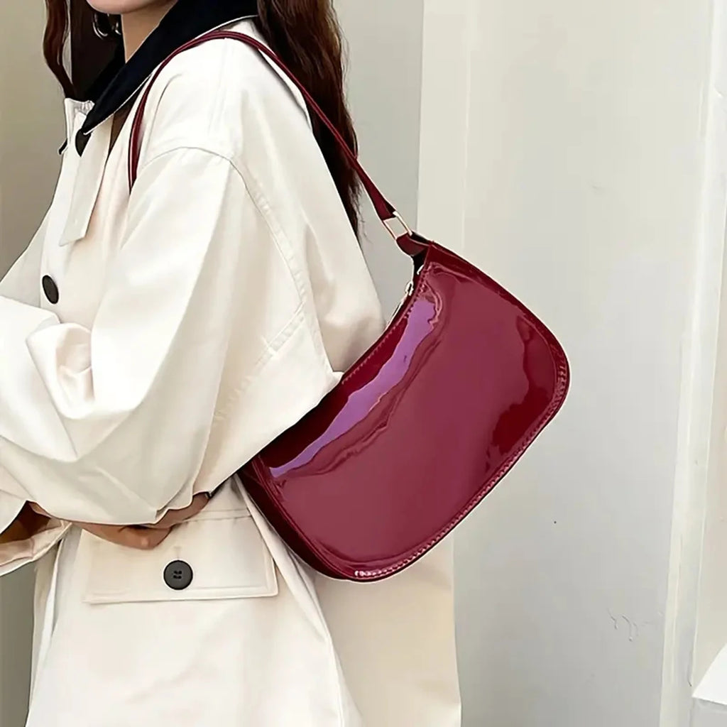 Red High-End Bag for Women, Retro Hand-Held Underarm Bag, Foreign-Style Small Patent Leather Bag for Young Girls, Single Shoulde