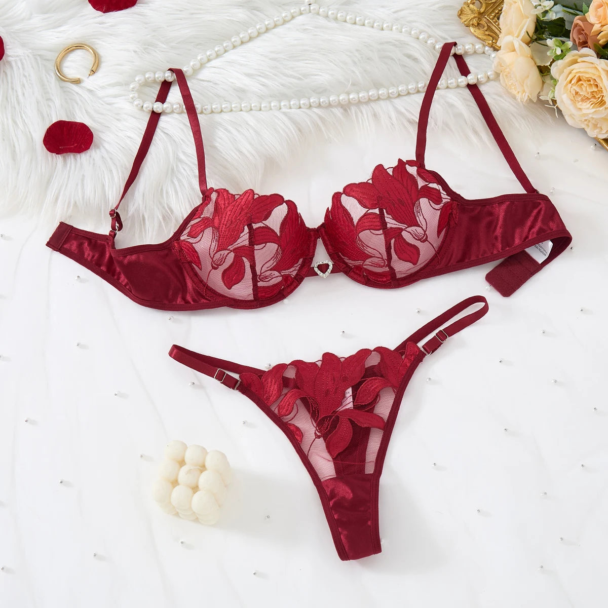 Lace Bra with Adjustable Straps – Comfortable Everyday Wear