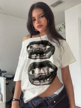 Mouth Print T Shirt digital print