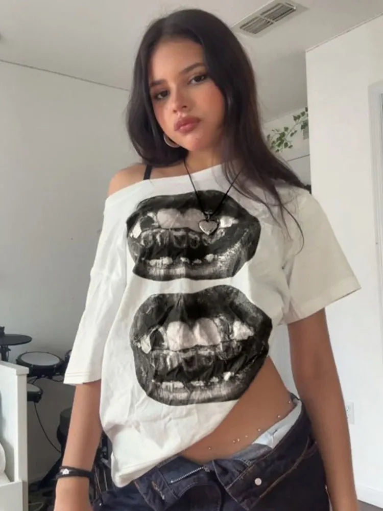 Mouth Print T Shirt digital print