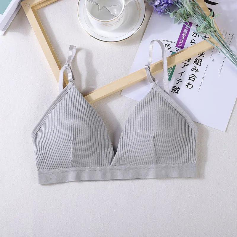 Sleeveless Sports Bra – Adjustable Strap Crop Top
